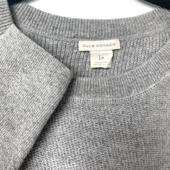 Club Monaco knit sweater - Picture 2 of 5